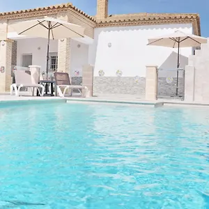 chalet-puente-tabla-con-piscina.es-andalucia.com/